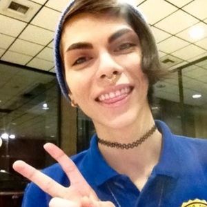 Meet your Posher, Elijah